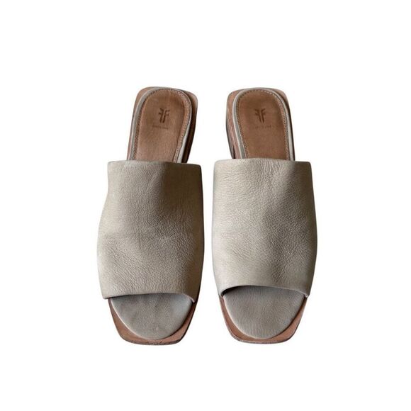 Frye Cindy Mule Sandals size 7.5 Tan Heeled - Picture 3 of 11